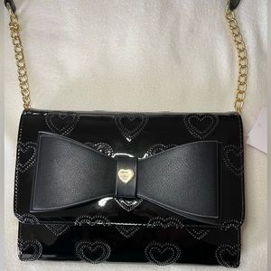 NWT 🖤Betsey Johnson Black Patent Hearts CrossBody Purse! VALENTINES GIFT 🖤